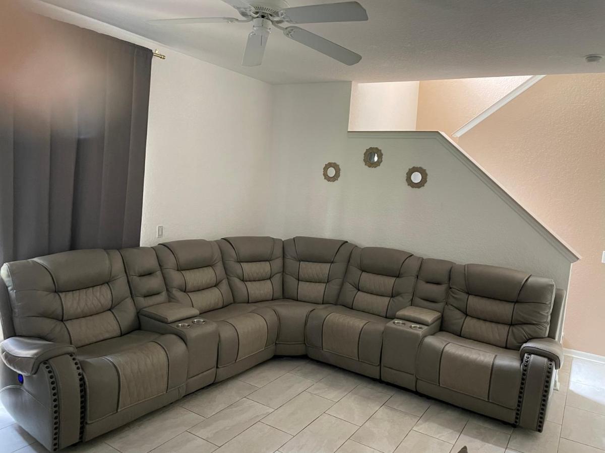 Serene Family Friendly Townhouse In The Wonderful Regal Palms Davenport Exteriér fotografie